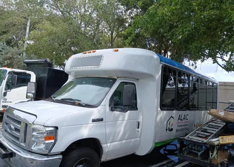 2012 Ford Econoline E450 Super Duty Cutaway Van из США, поврежденный, VIN 1FDFE4FS7CDA55226